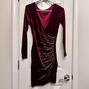 Windsor Burgundy Velvet Rhinestone Long Sleeve Mini Dress XS